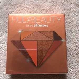 Huda Beauty Topaz Obsessions Palette